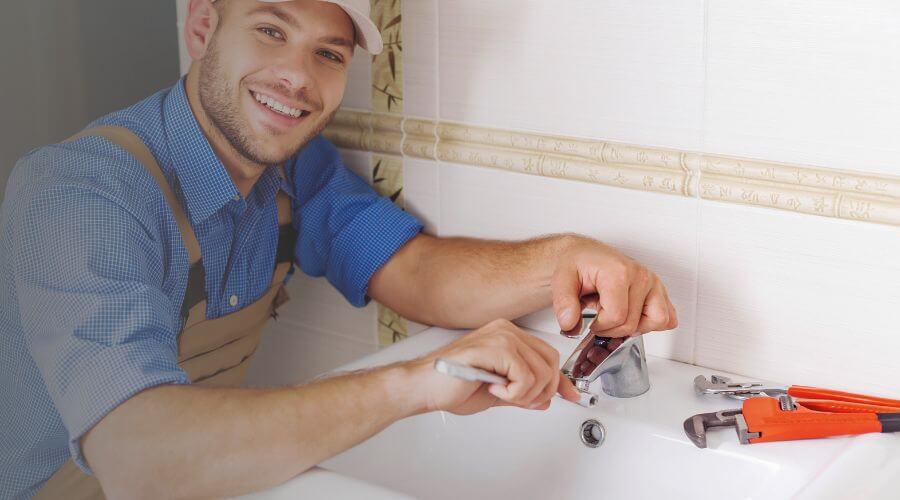 Professional sink repair in Oak Park, MN